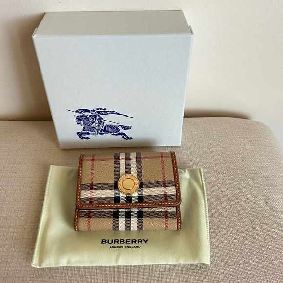 Burberry Check Compact Wallet - Picture 1 of 10